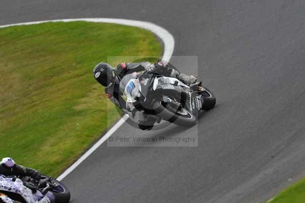 Motorcycle action photographs;cadwell;cadwell park photographs;event digital images;eventdigitalimages;motor racing louth lincolnshire;no limits trackday;peter wileman photography;trackday;trackday digital images;trackday photos