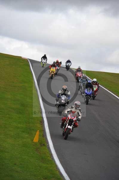 Motorcycle action photographs;cadwell;cadwell park photographs;event digital images;eventdigitalimages;motor racing louth lincolnshire;no limits trackday;peter wileman photography;trackday;trackday digital images;trackday photos