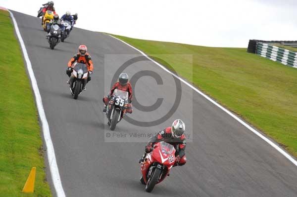 Motorcycle action photographs;cadwell;cadwell park photographs;event digital images;eventdigitalimages;motor racing louth lincolnshire;no limits trackday;peter wileman photography;trackday;trackday digital images;trackday photos