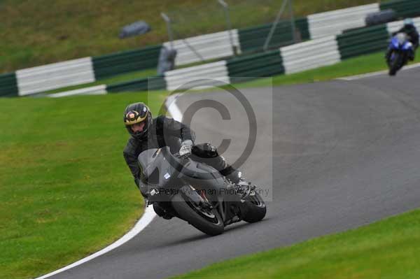 Motorcycle action photographs;cadwell;cadwell park photographs;event digital images;eventdigitalimages;motor racing louth lincolnshire;no limits trackday;peter wileman photography;trackday;trackday digital images;trackday photos