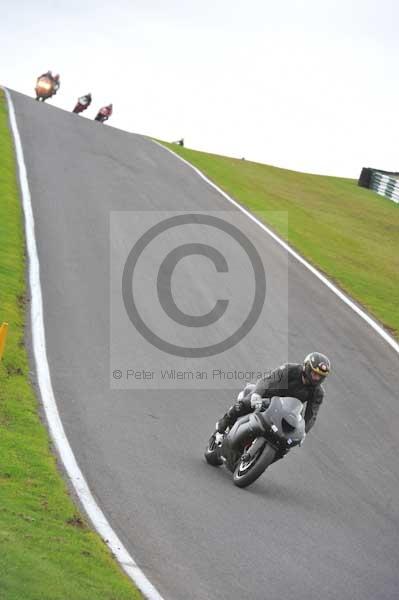 Motorcycle action photographs;cadwell;cadwell park photographs;event digital images;eventdigitalimages;motor racing louth lincolnshire;no limits trackday;peter wileman photography;trackday;trackday digital images;trackday photos