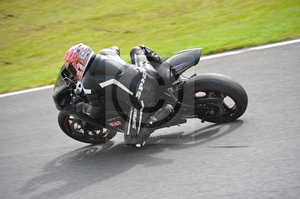 Motorcycle action photographs;cadwell;cadwell park photographs;event digital images;eventdigitalimages;motor racing louth lincolnshire;no limits trackday;peter wileman photography;trackday;trackday digital images;trackday photos