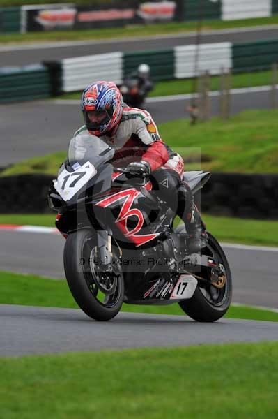 Motorcycle action photographs;cadwell;cadwell park photographs;event digital images;eventdigitalimages;motor racing louth lincolnshire;no limits trackday;peter wileman photography;trackday;trackday digital images;trackday photos