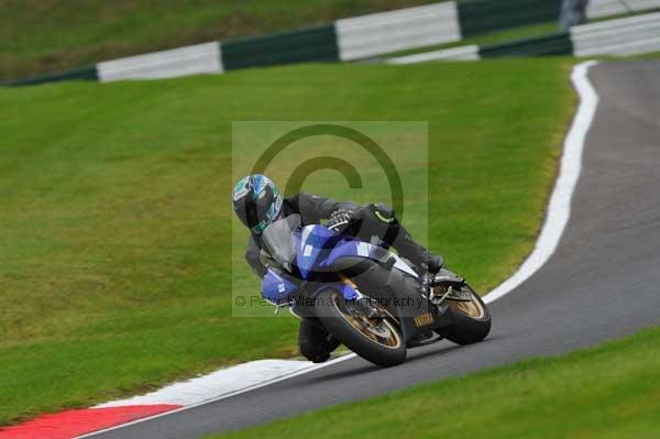 Motorcycle action photographs;cadwell;cadwell park photographs;event digital images;eventdigitalimages;motor racing louth lincolnshire;no limits trackday;peter wileman photography;trackday;trackday digital images;trackday photos