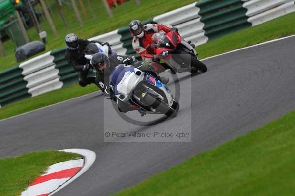 Motorcycle action photographs;cadwell;cadwell park photographs;event digital images;eventdigitalimages;motor racing louth lincolnshire;no limits trackday;peter wileman photography;trackday;trackday digital images;trackday photos