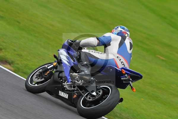 Motorcycle action photographs;cadwell;cadwell park photographs;event digital images;eventdigitalimages;motor racing louth lincolnshire;no limits trackday;peter wileman photography;trackday;trackday digital images;trackday photos
