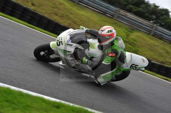 Motorcycle action photographs;cadwell;cadwell park photographs;event digital images;eventdigitalimages;motor racing louth lincolnshire;no limits trackday;peter wileman photography;trackday;trackday digital images;trackday photos