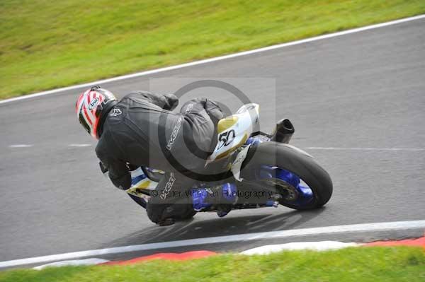 Motorcycle action photographs;cadwell;cadwell park photographs;event digital images;eventdigitalimages;motor racing louth lincolnshire;no limits trackday;peter wileman photography;trackday;trackday digital images;trackday photos