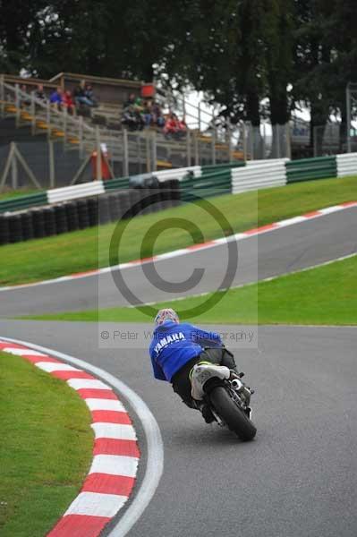 Motorcycle action photographs;cadwell;cadwell park photographs;event digital images;eventdigitalimages;motor racing louth lincolnshire;no limits trackday;peter wileman photography;trackday;trackday digital images;trackday photos