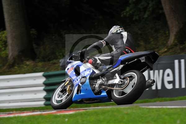 Motorcycle action photographs;cadwell;cadwell park photographs;event digital images;eventdigitalimages;motor racing louth lincolnshire;no limits trackday;peter wileman photography;trackday;trackday digital images;trackday photos