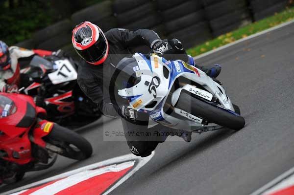 Motorcycle action photographs;cadwell;cadwell park photographs;event digital images;eventdigitalimages;motor racing louth lincolnshire;no limits trackday;peter wileman photography;trackday;trackday digital images;trackday photos