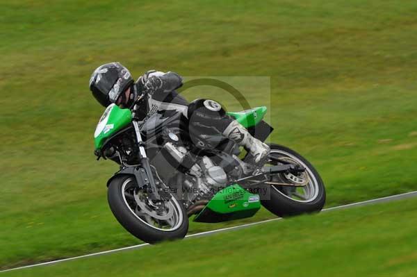 Motorcycle action photographs;cadwell;cadwell park photographs;event digital images;eventdigitalimages;motor racing louth lincolnshire;no limits trackday;peter wileman photography;trackday;trackday digital images;trackday photos