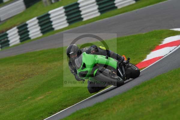 Motorcycle action photographs;cadwell;cadwell park photographs;event digital images;eventdigitalimages;motor racing louth lincolnshire;no limits trackday;peter wileman photography;trackday;trackday digital images;trackday photos