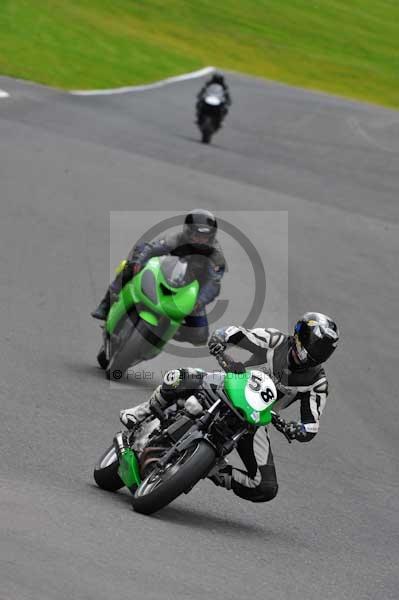 Motorcycle action photographs;cadwell;cadwell park photographs;event digital images;eventdigitalimages;motor racing louth lincolnshire;no limits trackday;peter wileman photography;trackday;trackday digital images;trackday photos