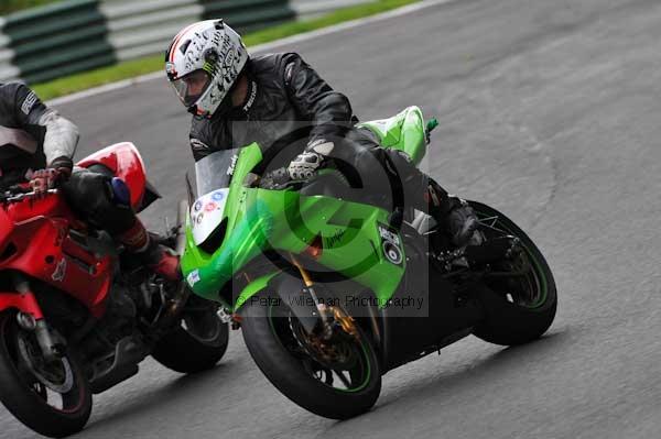 Motorcycle action photographs;cadwell;cadwell park photographs;event digital images;eventdigitalimages;motor racing louth lincolnshire;no limits trackday;peter wileman photography;trackday;trackday digital images;trackday photos