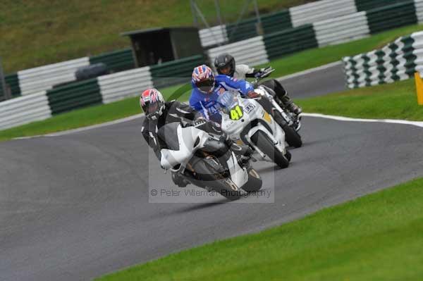 Motorcycle action photographs;cadwell;cadwell park photographs;event digital images;eventdigitalimages;motor racing louth lincolnshire;no limits trackday;peter wileman photography;trackday;trackday digital images;trackday photos