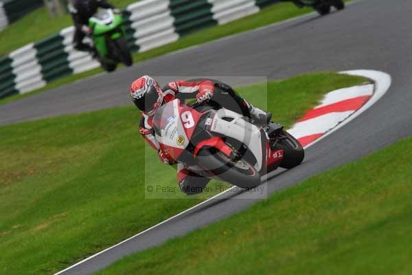Motorcycle action photographs;cadwell;cadwell park photographs;event digital images;eventdigitalimages;motor racing louth lincolnshire;no limits trackday;peter wileman photography;trackday;trackday digital images;trackday photos