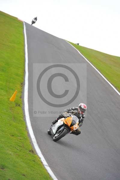 Motorcycle action photographs;cadwell;cadwell park photographs;event digital images;eventdigitalimages;motor racing louth lincolnshire;no limits trackday;peter wileman photography;trackday;trackday digital images;trackday photos