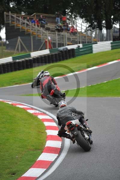 Motorcycle action photographs;cadwell;cadwell park photographs;event digital images;eventdigitalimages;motor racing louth lincolnshire;no limits trackday;peter wileman photography;trackday;trackday digital images;trackday photos