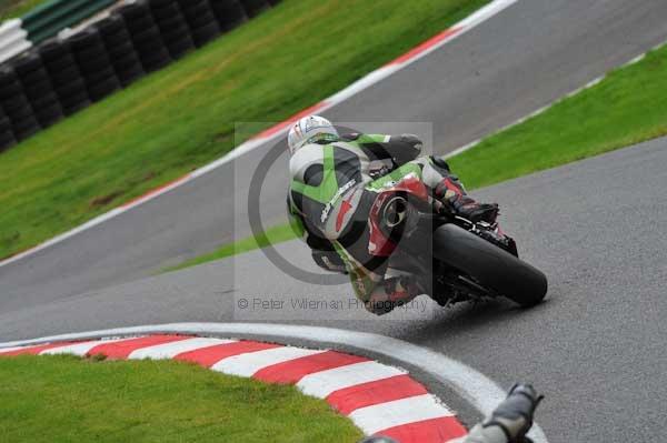 Motorcycle action photographs;cadwell;cadwell park photographs;event digital images;eventdigitalimages;motor racing louth lincolnshire;no limits trackday;peter wileman photography;trackday;trackday digital images;trackday photos