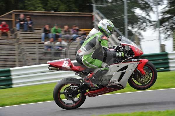 Motorcycle action photographs;cadwell;cadwell park photographs;event digital images;eventdigitalimages;motor racing louth lincolnshire;no limits trackday;peter wileman photography;trackday;trackday digital images;trackday photos