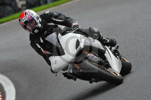 Motorcycle action photographs;cadwell;cadwell park photographs;event digital images;eventdigitalimages;motor racing louth lincolnshire;no limits trackday;peter wileman photography;trackday;trackday digital images;trackday photos