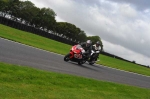 Motorcycle-action-photographs;cadwell;cadwell-park-photographs;event-digital-images;eventdigitalimages;motor-racing-louth-lincolnshire;no-limits-trackday;peter-wileman-photography;trackday;trackday-digital-images;trackday-photos