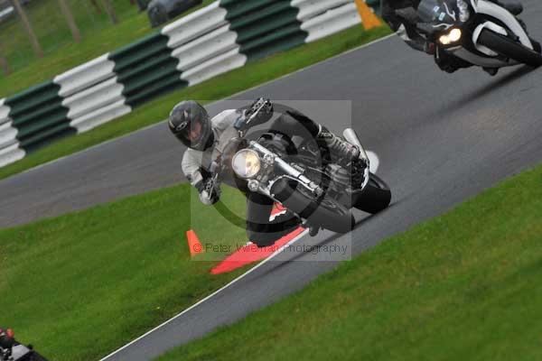 Motorcycle action photographs;cadwell;cadwell park photographs;event digital images;eventdigitalimages;motor racing louth lincolnshire;no limits trackday;peter wileman photography;trackday;trackday digital images;trackday photos