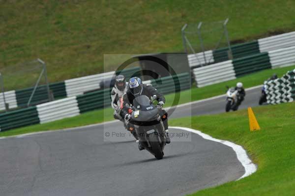Motorcycle action photographs;cadwell;cadwell park photographs;event digital images;eventdigitalimages;motor racing louth lincolnshire;no limits trackday;peter wileman photography;trackday;trackday digital images;trackday photos