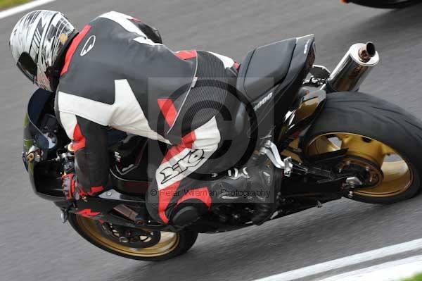 Motorcycle action photographs;cadwell;cadwell park photographs;event digital images;eventdigitalimages;motor racing louth lincolnshire;no limits trackday;peter wileman photography;trackday;trackday digital images;trackday photos