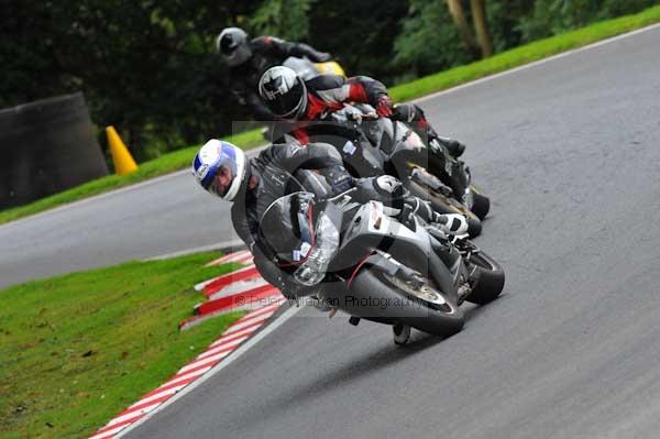 Motorcycle action photographs;cadwell;cadwell park photographs;event digital images;eventdigitalimages;motor racing louth lincolnshire;no limits trackday;peter wileman photography;trackday;trackday digital images;trackday photos
