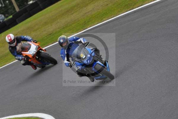 Motorcycle action photographs;cadwell;cadwell park photographs;event digital images;eventdigitalimages;motor racing louth lincolnshire;no limits trackday;peter wileman photography;trackday;trackday digital images;trackday photos