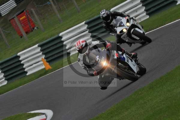 Motorcycle action photographs;cadwell;cadwell park photographs;event digital images;eventdigitalimages;motor racing louth lincolnshire;no limits trackday;peter wileman photography;trackday;trackday digital images;trackday photos