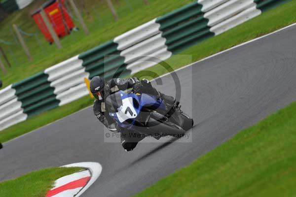 Motorcycle action photographs;cadwell;cadwell park photographs;event digital images;eventdigitalimages;motor racing louth lincolnshire;no limits trackday;peter wileman photography;trackday;trackday digital images;trackday photos