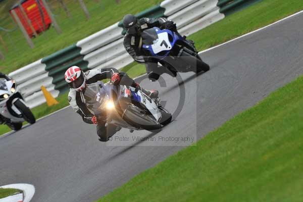 Motorcycle action photographs;cadwell;cadwell park photographs;event digital images;eventdigitalimages;motor racing louth lincolnshire;no limits trackday;peter wileman photography;trackday;trackday digital images;trackday photos
