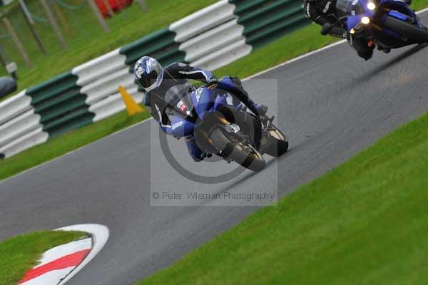 Motorcycle action photographs;cadwell;cadwell park photographs;event digital images;eventdigitalimages;motor racing louth lincolnshire;no limits trackday;peter wileman photography;trackday;trackday digital images;trackday photos