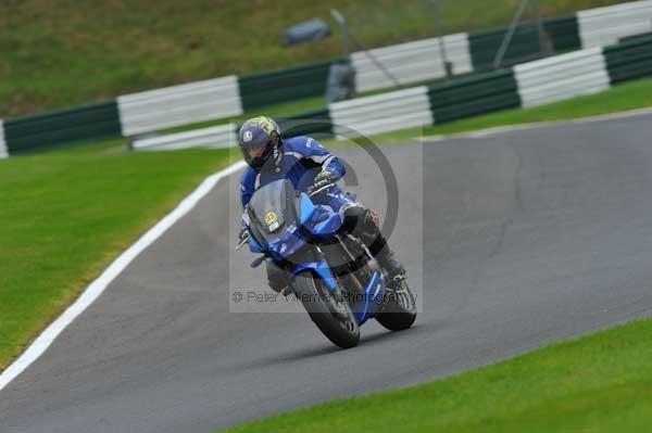 Motorcycle action photographs;cadwell;cadwell park photographs;event digital images;eventdigitalimages;motor racing louth lincolnshire;no limits trackday;peter wileman photography;trackday;trackday digital images;trackday photos