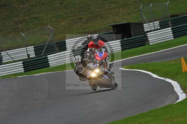 Motorcycle action photographs;cadwell;cadwell park photographs;event digital images;eventdigitalimages;motor racing louth lincolnshire;no limits trackday;peter wileman photography;trackday;trackday digital images;trackday photos