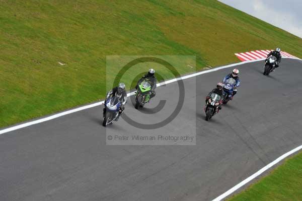 Motorcycle action photographs;cadwell;cadwell park photographs;event digital images;eventdigitalimages;motor racing louth lincolnshire;no limits trackday;peter wileman photography;trackday;trackday digital images;trackday photos