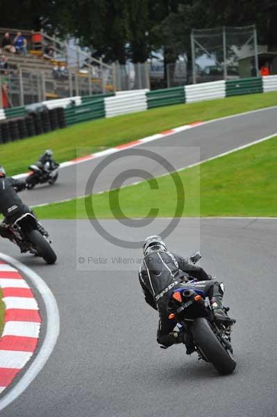 Motorcycle action photographs;cadwell;cadwell park photographs;event digital images;eventdigitalimages;motor racing louth lincolnshire;no limits trackday;peter wileman photography;trackday;trackday digital images;trackday photos