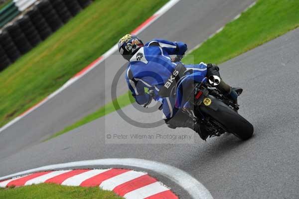 Motorcycle action photographs;cadwell;cadwell park photographs;event digital images;eventdigitalimages;motor racing louth lincolnshire;no limits trackday;peter wileman photography;trackday;trackday digital images;trackday photos