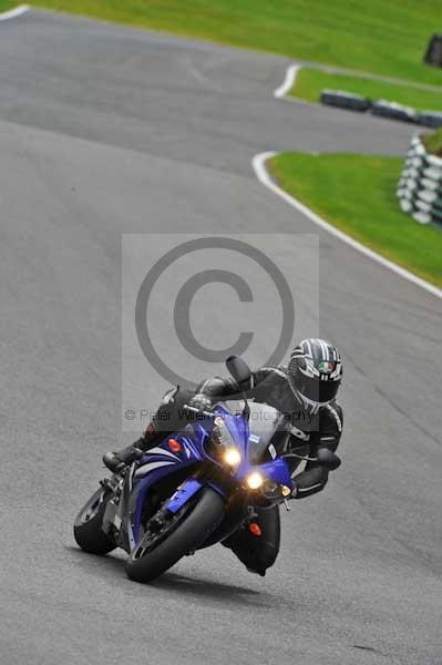 Motorcycle action photographs;cadwell;cadwell park photographs;event digital images;eventdigitalimages;motor racing louth lincolnshire;no limits trackday;peter wileman photography;trackday;trackday digital images;trackday photos