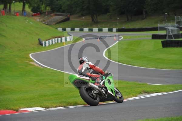 Motorcycle action photographs;cadwell;cadwell park photographs;event digital images;eventdigitalimages;motor racing louth lincolnshire;no limits trackday;peter wileman photography;trackday;trackday digital images;trackday photos