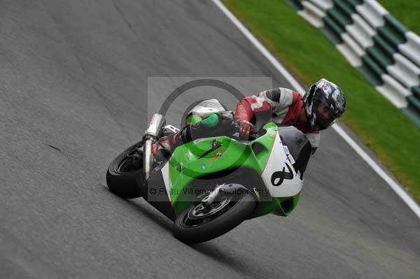 Motorcycle action photographs;cadwell;cadwell park photographs;event digital images;eventdigitalimages;motor racing louth lincolnshire;no limits trackday;peter wileman photography;trackday;trackday digital images;trackday photos