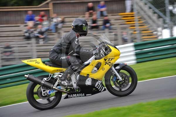 Motorcycle action photographs;cadwell;cadwell park photographs;event digital images;eventdigitalimages;motor racing louth lincolnshire;no limits trackday;peter wileman photography;trackday;trackday digital images;trackday photos