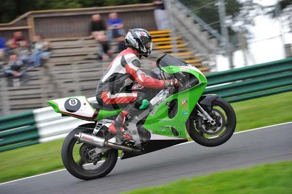 Motorcycle action photographs;cadwell;cadwell park photographs;event digital images;eventdigitalimages;motor racing louth lincolnshire;no limits trackday;peter wileman photography;trackday;trackday digital images;trackday photos