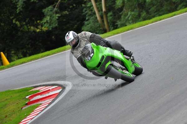 Motorcycle action photographs;cadwell;cadwell park photographs;event digital images;eventdigitalimages;motor racing louth lincolnshire;no limits trackday;peter wileman photography;trackday;trackday digital images;trackday photos