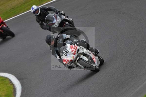 Motorcycle action photographs;cadwell;cadwell park photographs;event digital images;eventdigitalimages;motor racing louth lincolnshire;no limits trackday;peter wileman photography;trackday;trackday digital images;trackday photos