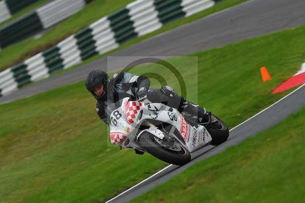 Motorcycle action photographs;cadwell;cadwell park photographs;event digital images;eventdigitalimages;motor racing louth lincolnshire;no limits trackday;peter wileman photography;trackday;trackday digital images;trackday photos