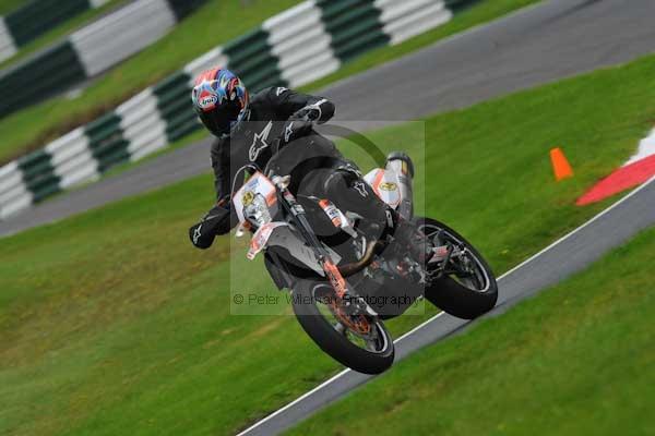 Motorcycle action photographs;cadwell;cadwell park photographs;event digital images;eventdigitalimages;motor racing louth lincolnshire;no limits trackday;peter wileman photography;trackday;trackday digital images;trackday photos